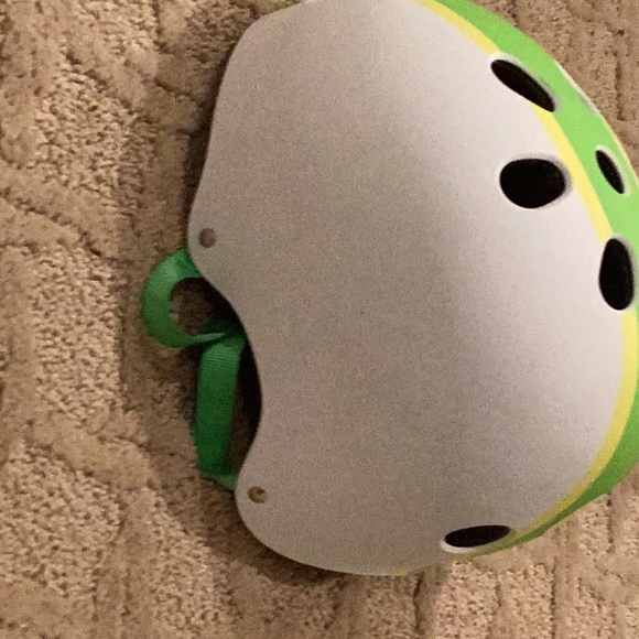 Lime Nation helmet for sale brand new great condition. - Picture 5 of 5